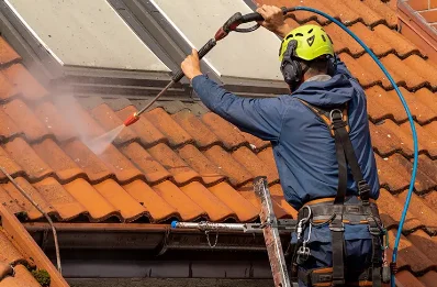 Démoussage et hydrofuge de toiture à Lambrey